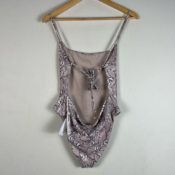 Good American Barely There One-Piece Swimsuit in Sand Snake Size XL NEW - Picture 7 of 12